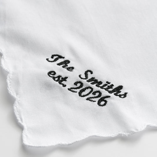 EMBROIDERED SURNAME WHITE SCALLOP NAPKIN