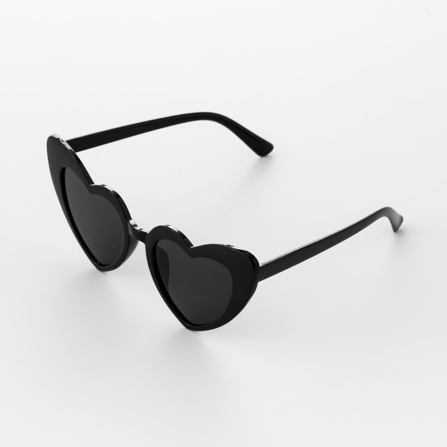 BLACK HEART GLASSES