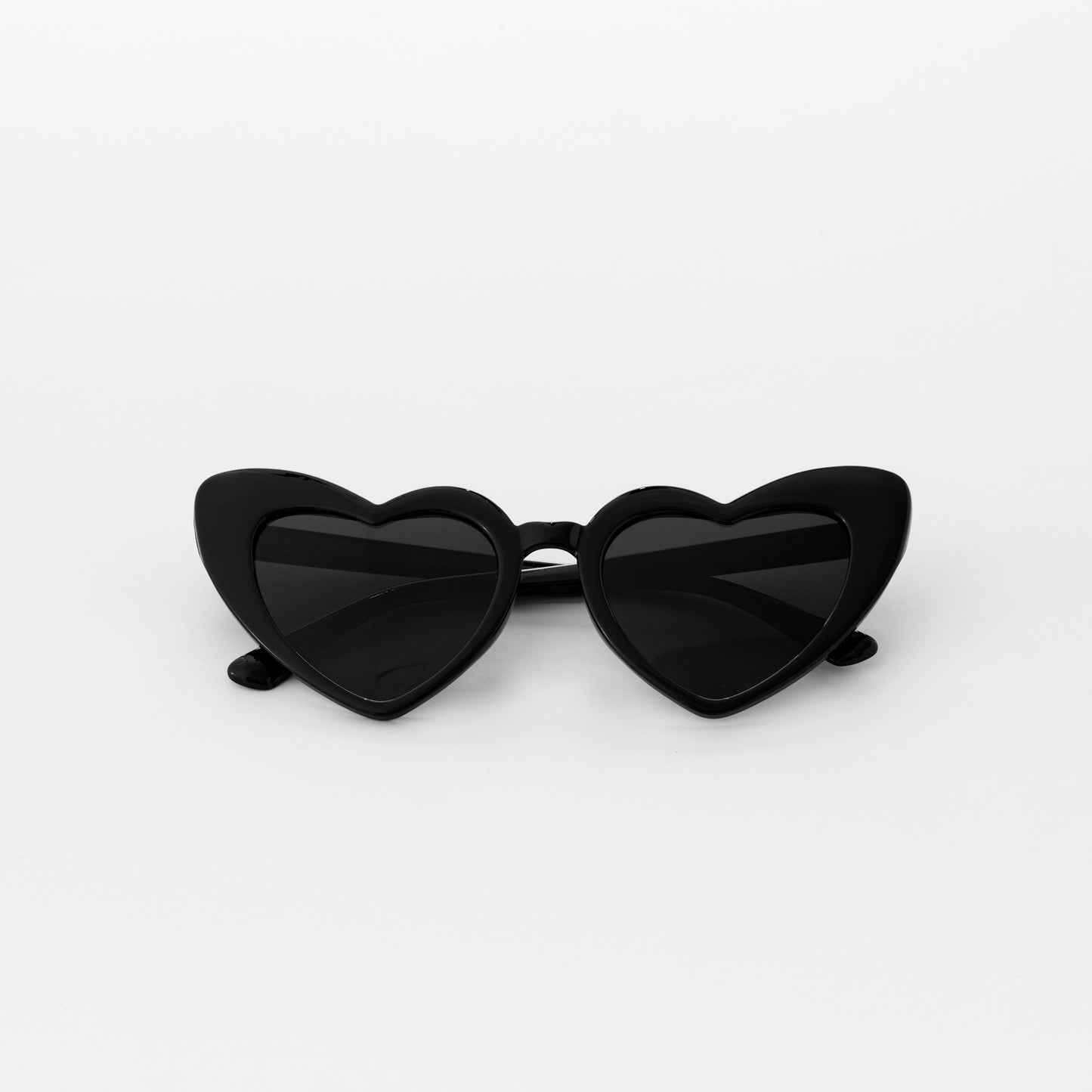 BLACK HEART GLASSES