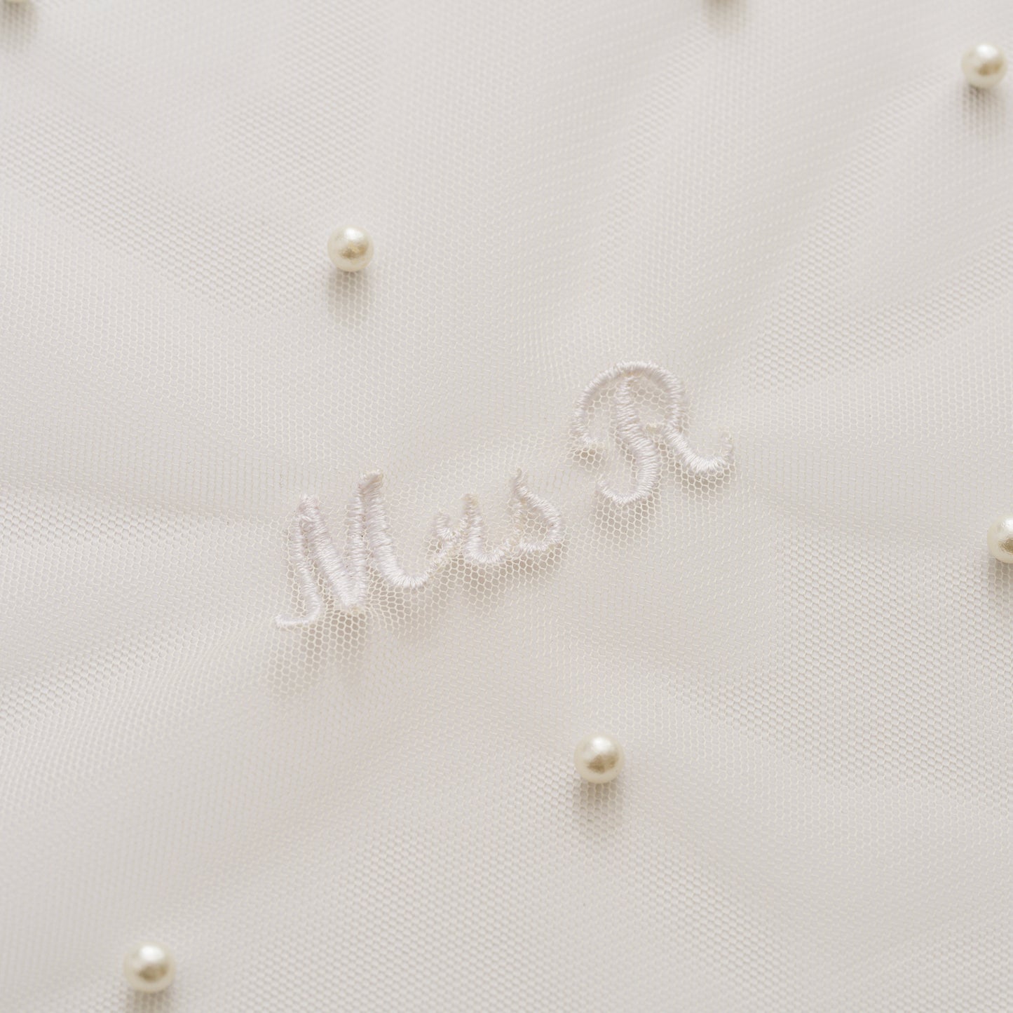 EMBROIDERED MRS PEARL SARONG