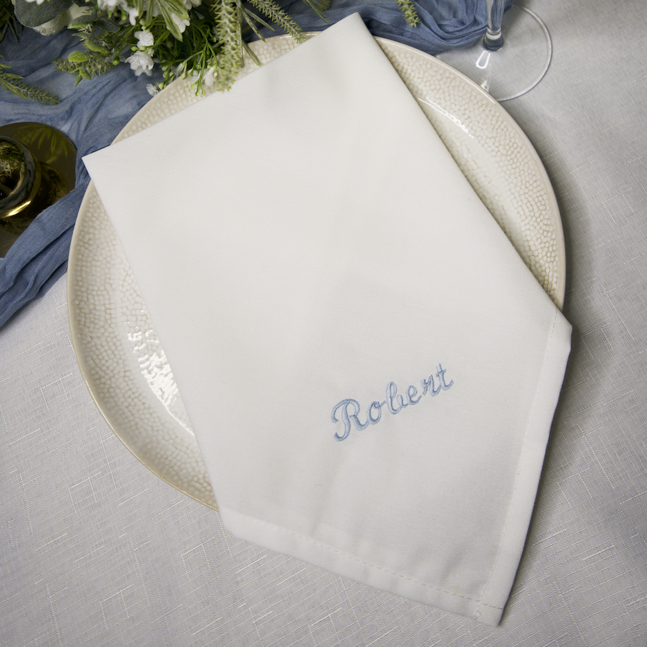 EMBROIDERED NAME WHITE DINNER NAPKIN